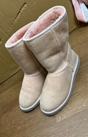 UGG Classic Short II Birchwood Water-resistant Suede Women Boots Size Size 8 thumbnail 1