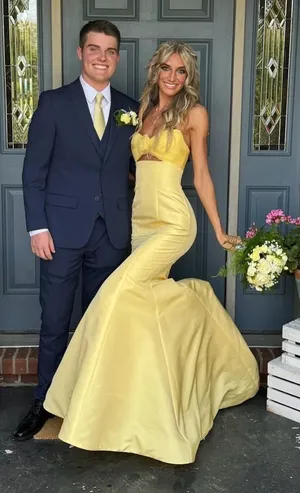 sherri hill prom dress thumbnail 1