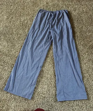 American Eagle Pants thumbnail 1