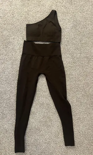 Brown One Shoulder Workout Set Size M thumbnail 2