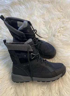 Snow Boots thumbnail 1