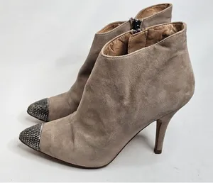 Zara Basic Beige Suede Ankle Boots Heels Studded Toe‎ Womens Size 38/7.5 thumbnail 1