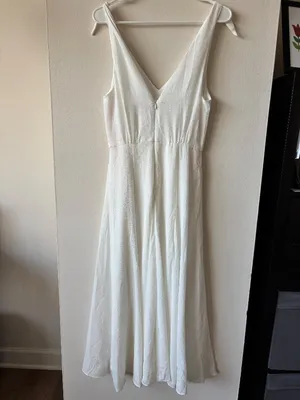 Betsey Johnson Long White Sleeveless Dress - Size 6 thumbnail 2