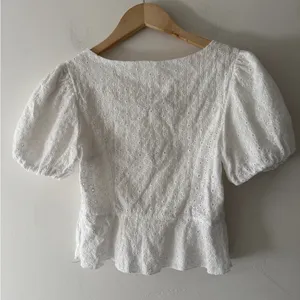 DAZY White‎ Smocked Eyelet Puff Sleeve Blouse White thumbnail 3