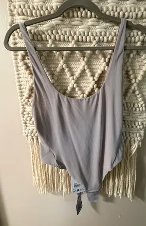 Lululemon thumbnail 1