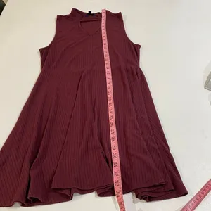 Aeropostale Burgundy Ribbed Fit & Flare Dress Women’s Large Sleeveless Mock Neck thumbnail 5