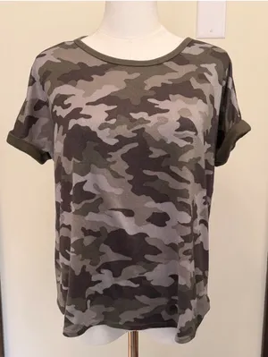 Lucky Brand loose fit rolled short sleeve camo top thumbnail 1