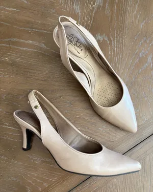 Life Stride Blush Nude Pointed-Toe Slingback Heels thumbnail 1
