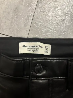 Abercrombie High Rise 90s Straight Vegan Leather Pant thumbnail 3