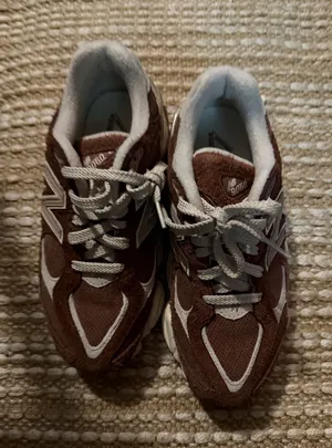 New Balance 9060 thumbnail 1