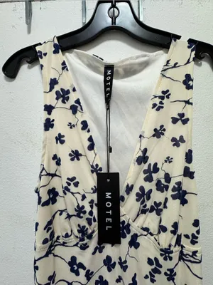 NWT Motel Gabriela Midi Cream Floral Dress Size XS thumbnail 10