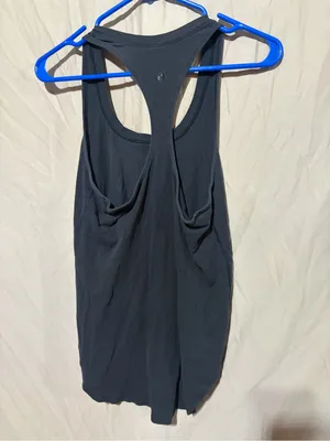 Lululemon tank top thumbnail 2