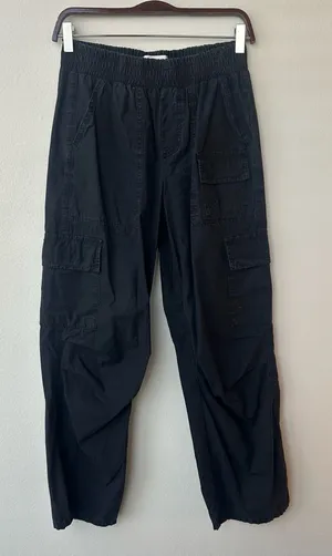 Urban Outfitters BDG Straight Leg Cargo Pull On pant Women’s XS 071 thumbnail 1