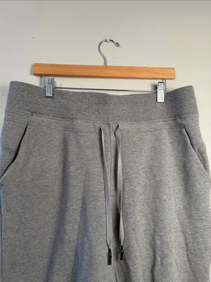 Lululemon Press Pause Jogger Heather Gray Size 12 thumbnail 5