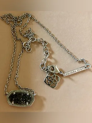 Kendra Scott Elisa Silver Platinum Necklace with Glittery Dark Drusy‎ Pendant thumbnail 3