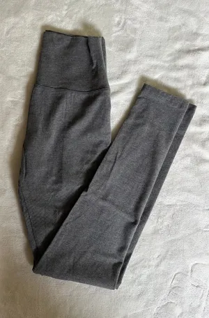Aerie leggings thumbnail 1