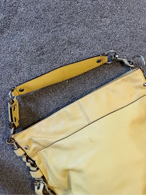 Vintage Coach Zoe Large Leather Hobo Buckle Shoulder Bag F12669 in Yellow thumbnail 9