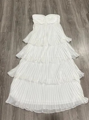 NWOT Lulus White Strapless Tiered Maxi Dress Size XL MSRP $99 thumbnail 5