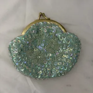 Coin purse bag Gold Kiss lock opening Satin Mint Green Sequins Vintage Fancy thumbnail 2