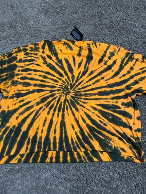 Hot Topic John Carpenter’s Halloween Crop Top Size L thumbnail 4
