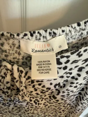 Cheetah Print Shirt Multiple Size XS thumbnail 2