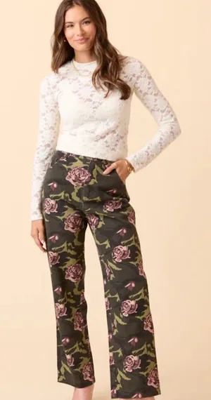 Pink Lily Floral Camo Pants Women’s M 100% Cotton Casual Statement Print thumbnail 1