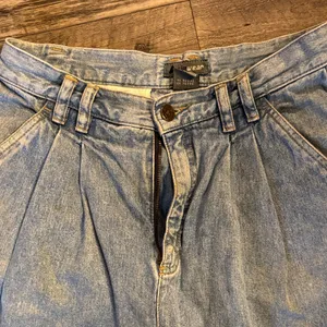 Casual Light Blue Women's Jean Shorts / DG57 thumbnail 2