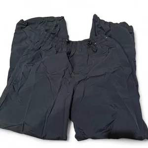 Uniqlo black street wear skater sweatpants thumbnail 1