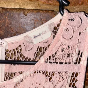 Altar'd State Peach Skin Pink Sleeveless Lace Amherst Mini Dress Women's Small thumbnail 5
