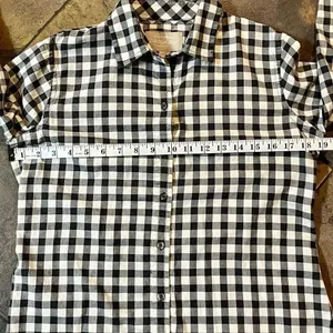 Banana Republic Soft Wash Shirt 100% Cotton Gray White Plaid Button Up Petite M thumbnail 4