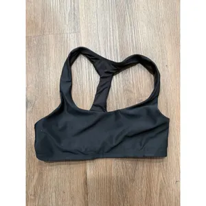 Alo Yoga‎ Womens Black Racerback Sports Bra Size S Solid Scoop Neck Logo Worn thumbnail 3