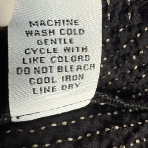 Habitat Clothes to Live In XS Crinkle Knit Button Blouse Top Minimalist thumbnail 7