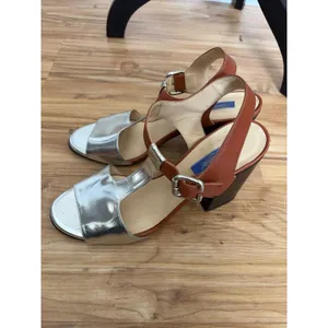 Dee Keller Silver and Brown Strappy Heeled Sandals Size 6.5 thumbnail 2