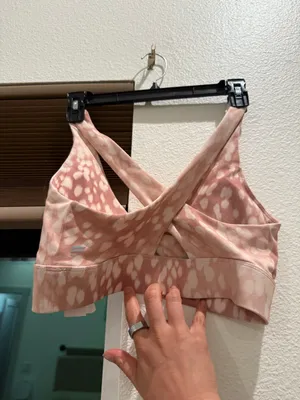 Oasis Fabletics Twist Sports Bra Spotted Doe thumbnail 8