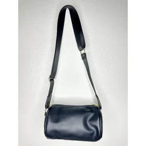Juicy Couture Crossbody Bag Womens Small Black Faux Leather Chain Logo Barrel thumbnail 5