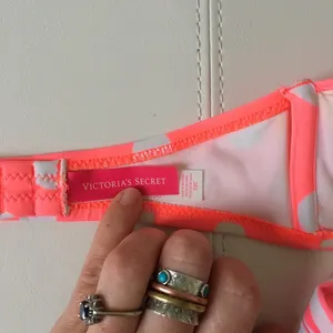 Victoria's Secret Bright Coral Bikini thumbnail 3