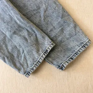 Zara Womens Size 4 Acid Wash Paperbag Waist Mom Jeans Light Blue‎ Denim thumbnail 11