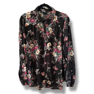 Torrid Black Floral Butterfly Long Sleeve Button Up Shirt Blouse Womens 1X 14 16 thumbnail 5