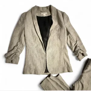 H&M Women's Beige Tweed Blazer & Pants Suit Set Size 2 Workwear thumbnail 2