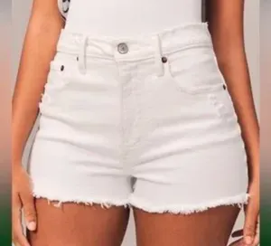 Abercrombie & Fitch white denim mid rise boyfriend shorts size 25/0 thumbnail 1