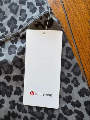 Lululemon Align High Rise 25” True Leopard Black Multi Size 4 NWT thumbnail 5