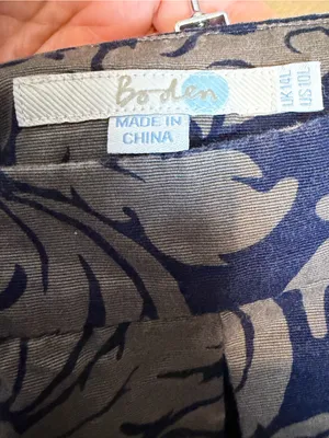 Boden Sophia Skirt Navy and Gray Leaf‎ Print Circle Pleated Size 10 Long thumbnail 3