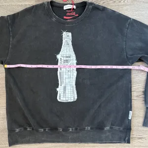 The Laundry Room Coca Cola‎ Disco Classic Crewneck Sweater Black Snow Size L NWT thumbnail 5