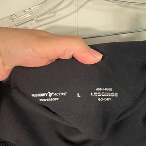 Old Navy Powersoft Go-Dry High Rise Leggings Jogger Pants Black L Pockets Gym thumbnail 3