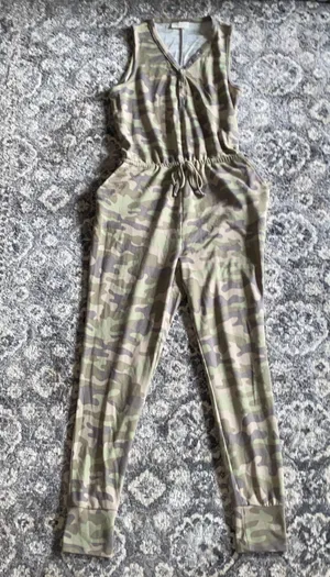 Brooks Bobbie  Camo Romper thumbnail 1