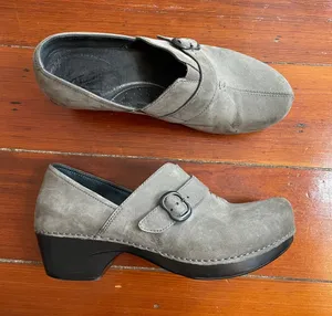 Dansko Tamara Grey Nubuck Buckle Comfort Clogs Sz 40 (US 9.5-10) 🧡🎀 thumbnail 1