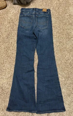 American Eagle High Rise Flare Jeans thumbnail 2