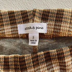 Stitch & Pine Brown Plaid Flare Pants Women’s Small Retro Stretch thumbnail 3