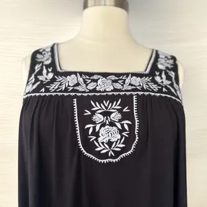 NWT!Living Doll Black and White Embroidered Women's Top Size 3X thumbnail 5
