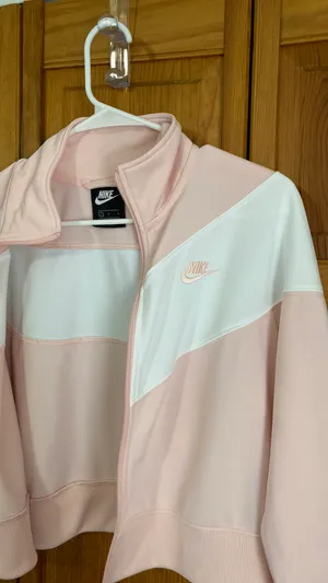Nike Zip Up thumbnail 2
